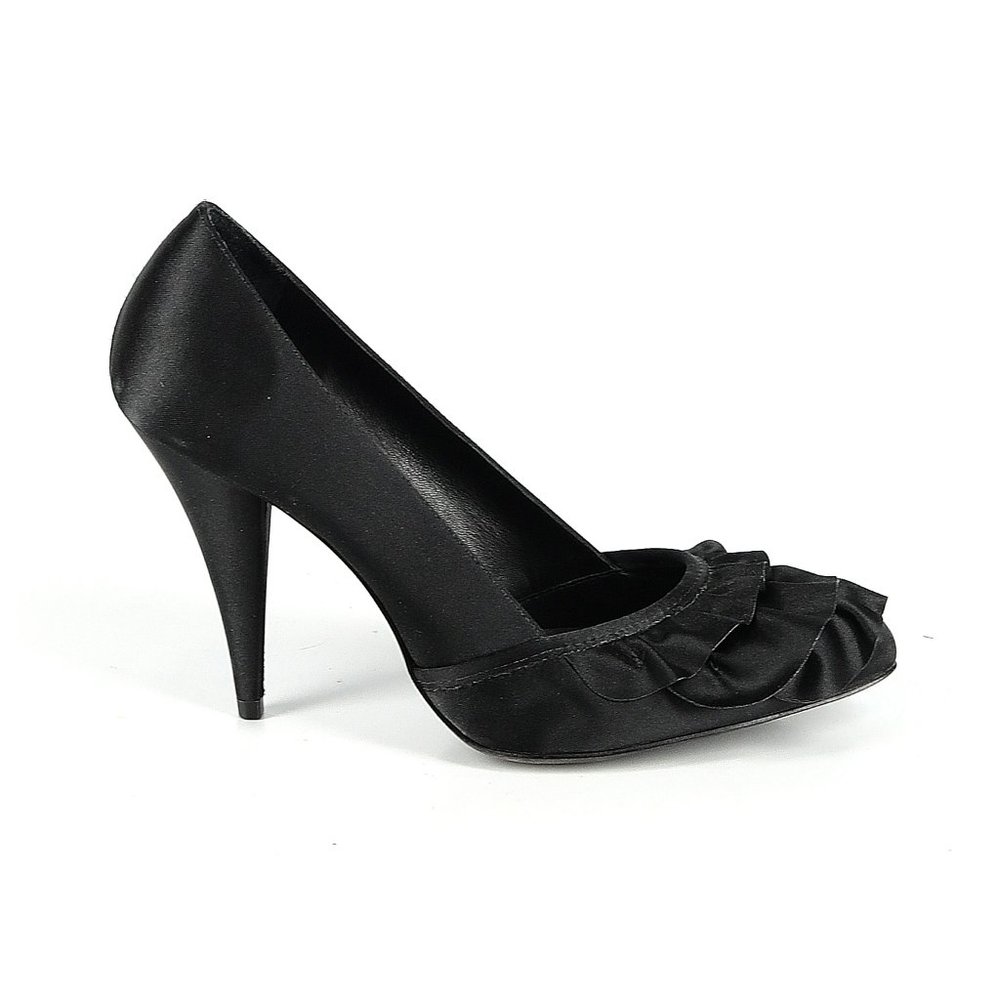 BCBGMAXAZRIA Solid Black Heels, 8B